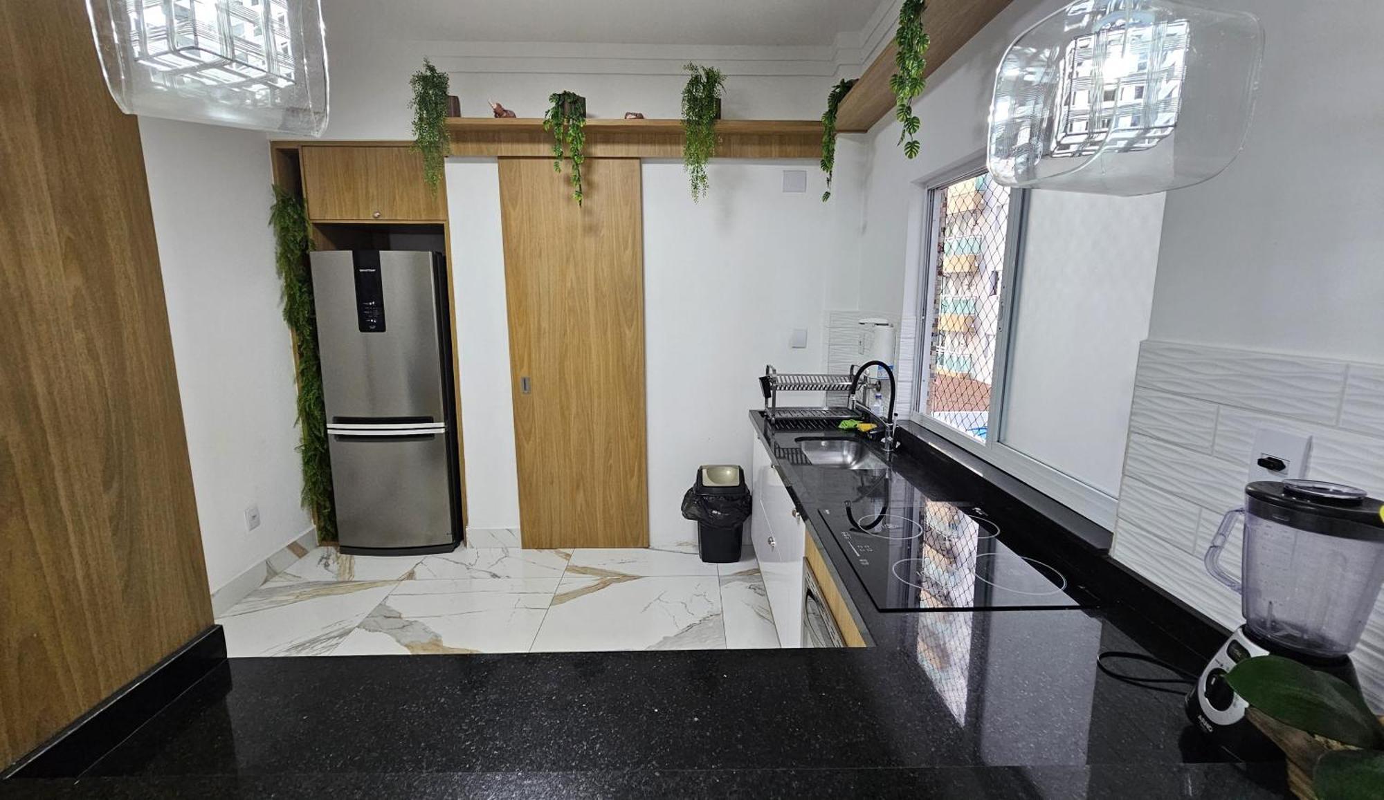 Apartamento Vista Pro Mar - - Otima Localizacao